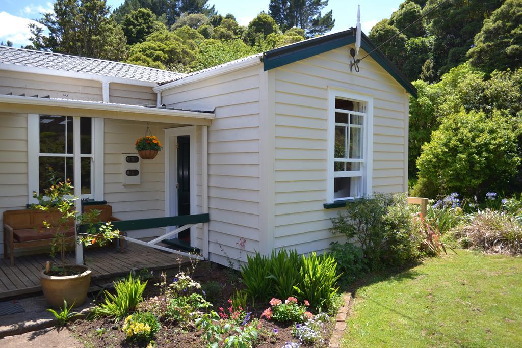 Wild Forest Estate Hideaway Donnellys Crossing Room photo